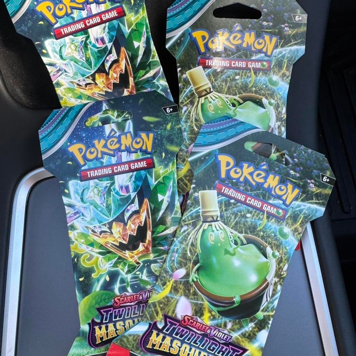 twilight masquerade sleeved booster pack